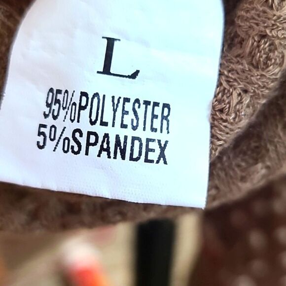 Waffle Knit Top Brown, Rusty Red & White Printed Longsleeves, Size Large - Picture 7 of 7